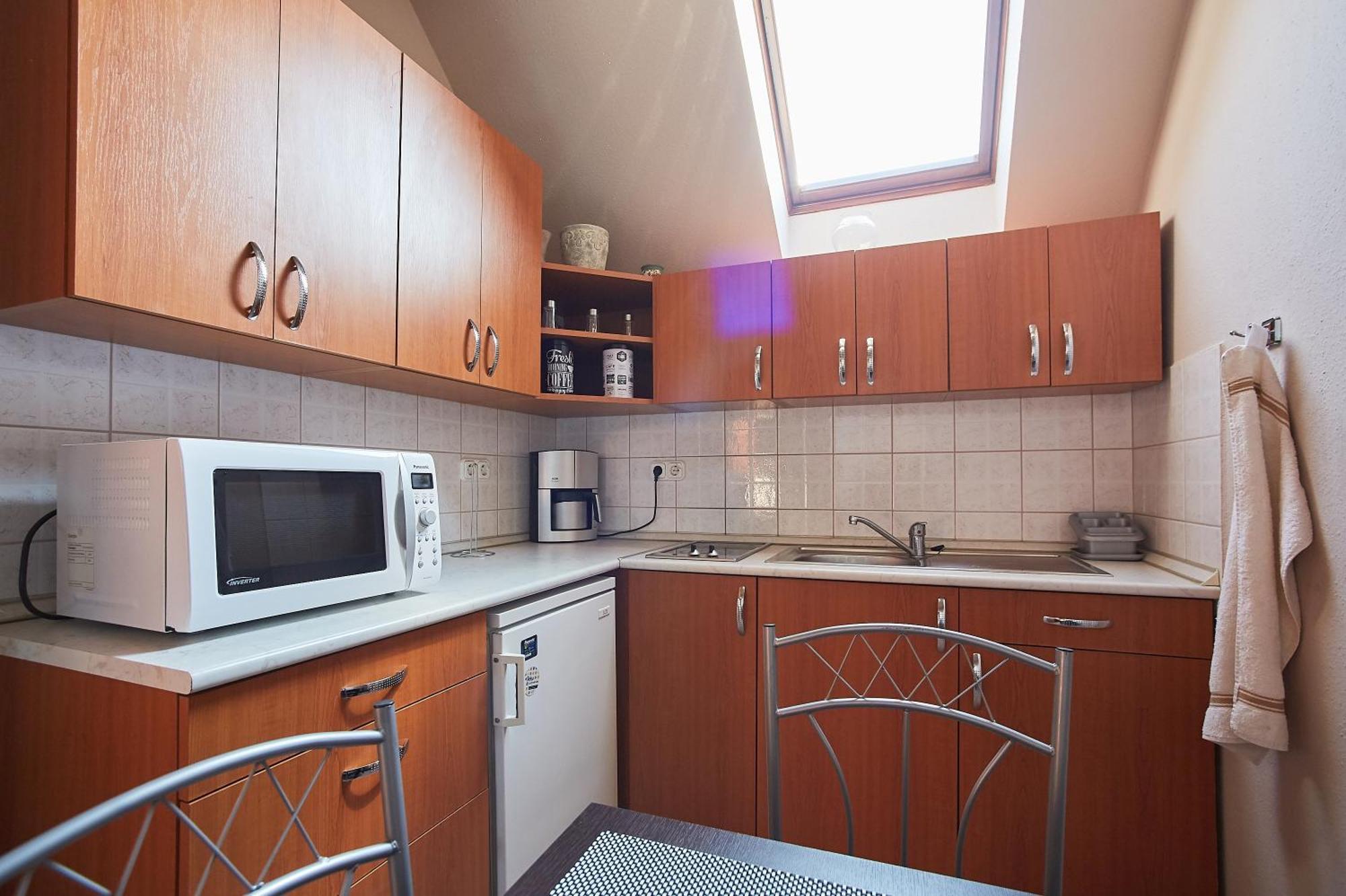 Lujza Apartman Goedoello Apartment Екстериор снимка